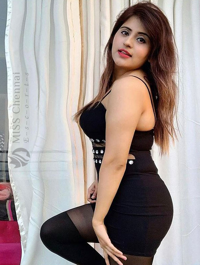 WhatsApp girl Karishma